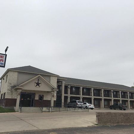 Lone Star Inn & Suites Killeen Bagian luar foto