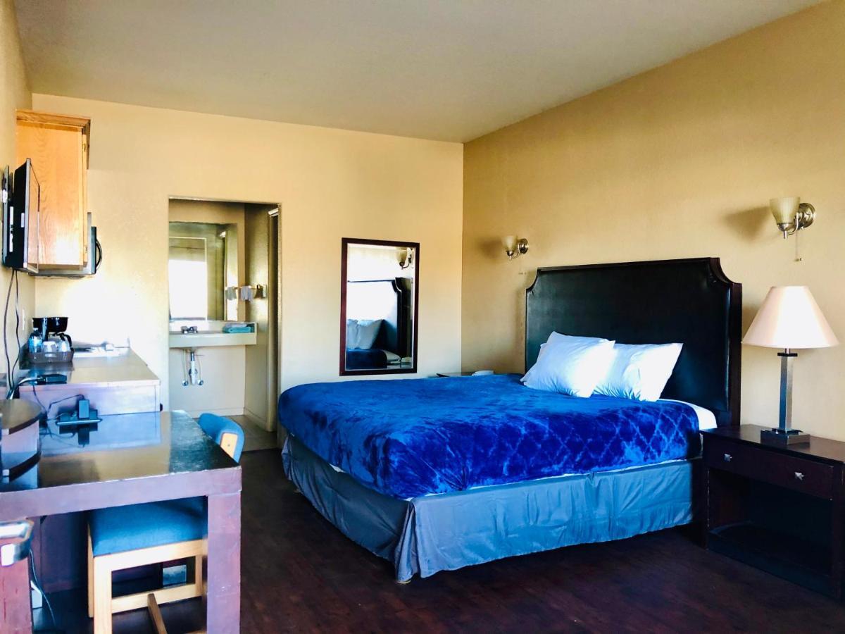 Lone Star Inn & Suites Killeen Bagian luar foto